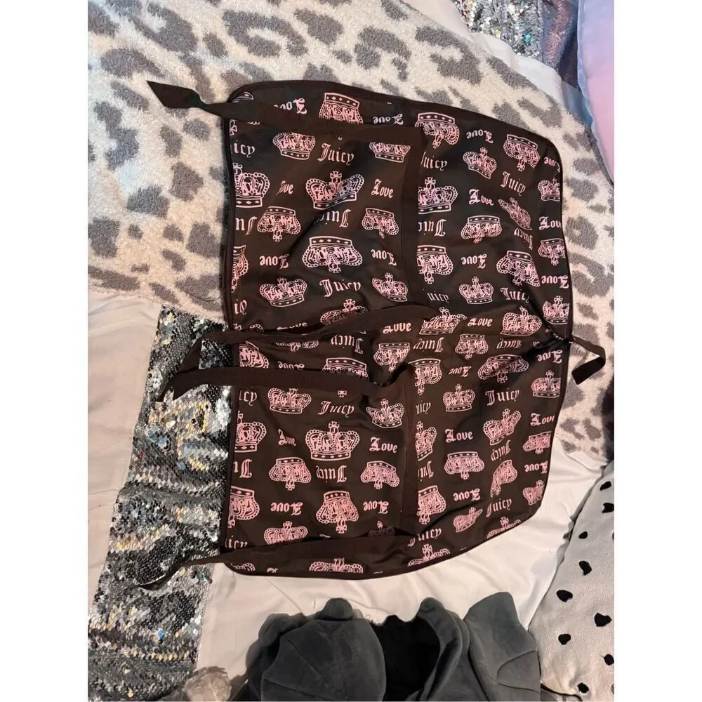 Vintage juicy slumber party black /brown & pink travel throw